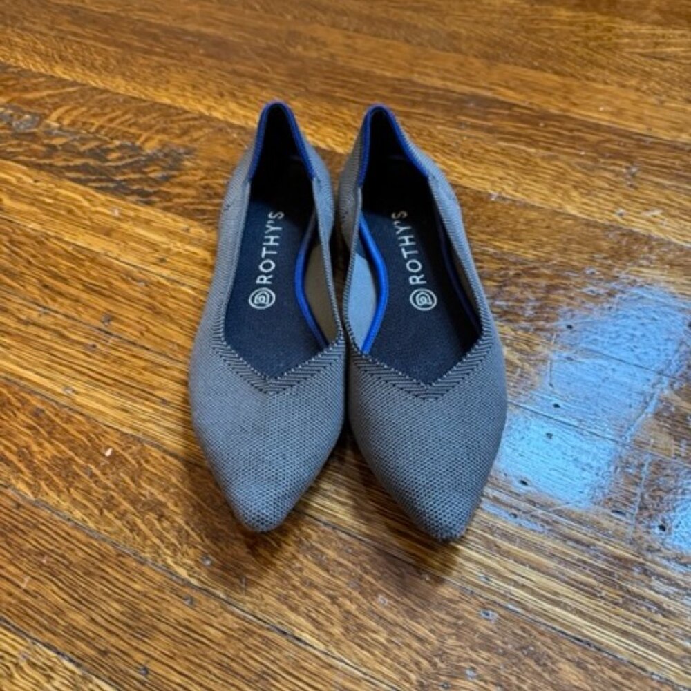 Gray Rothy's Pointed Toe Shoes - Picture 2 of 4